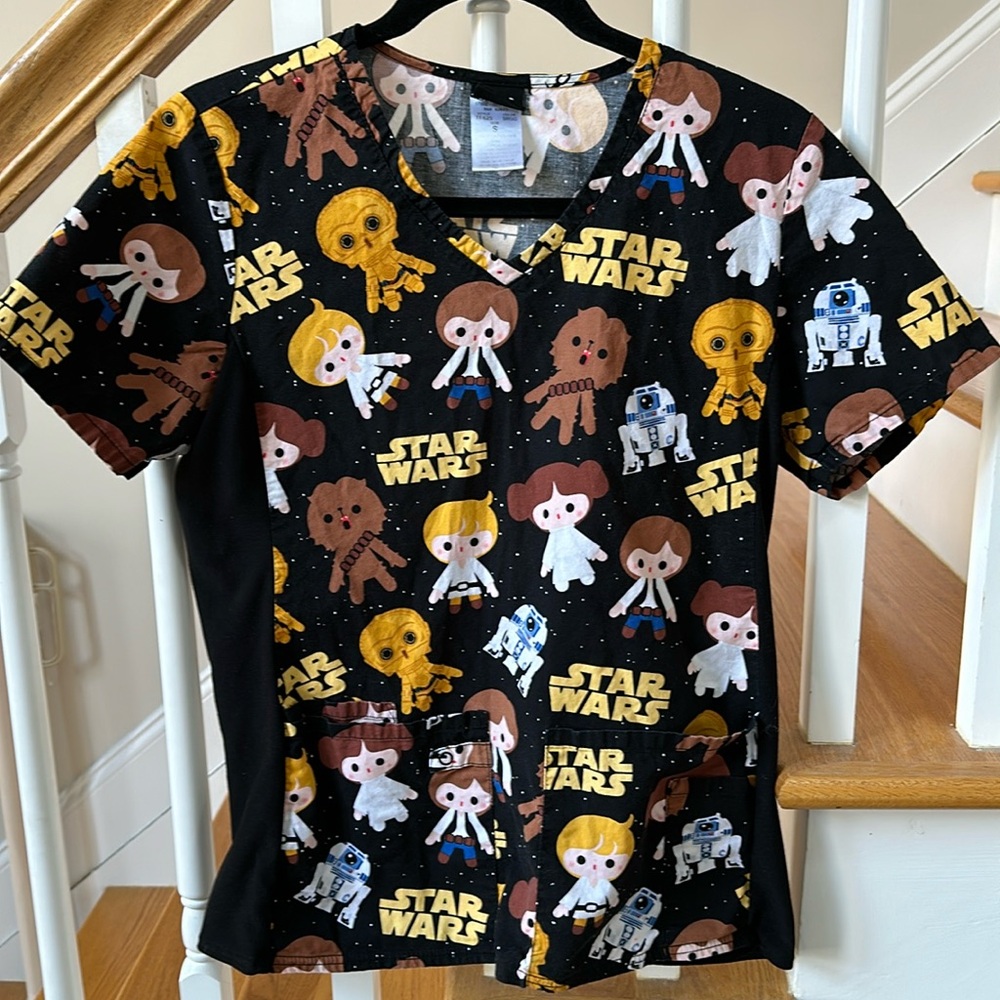 Star Wars women’s size small nurse scrub top.